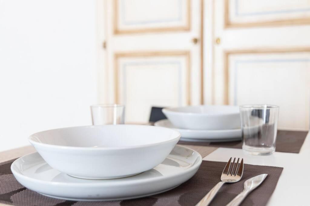 Colonne'S Nest - Cozy And Silent With Ac Apartment มิลาน ภายนอก รูปภาพ